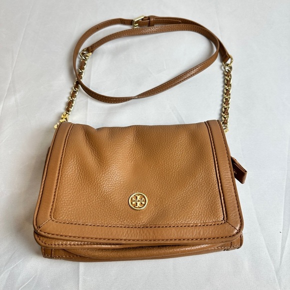 Tory Burch Brown Leather Crossbody Bag with Gold Chain - Picture 2 of 11